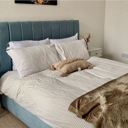 Penthouse, 2 Bedroom Apartment Great Yarmouth Buitenkant foto