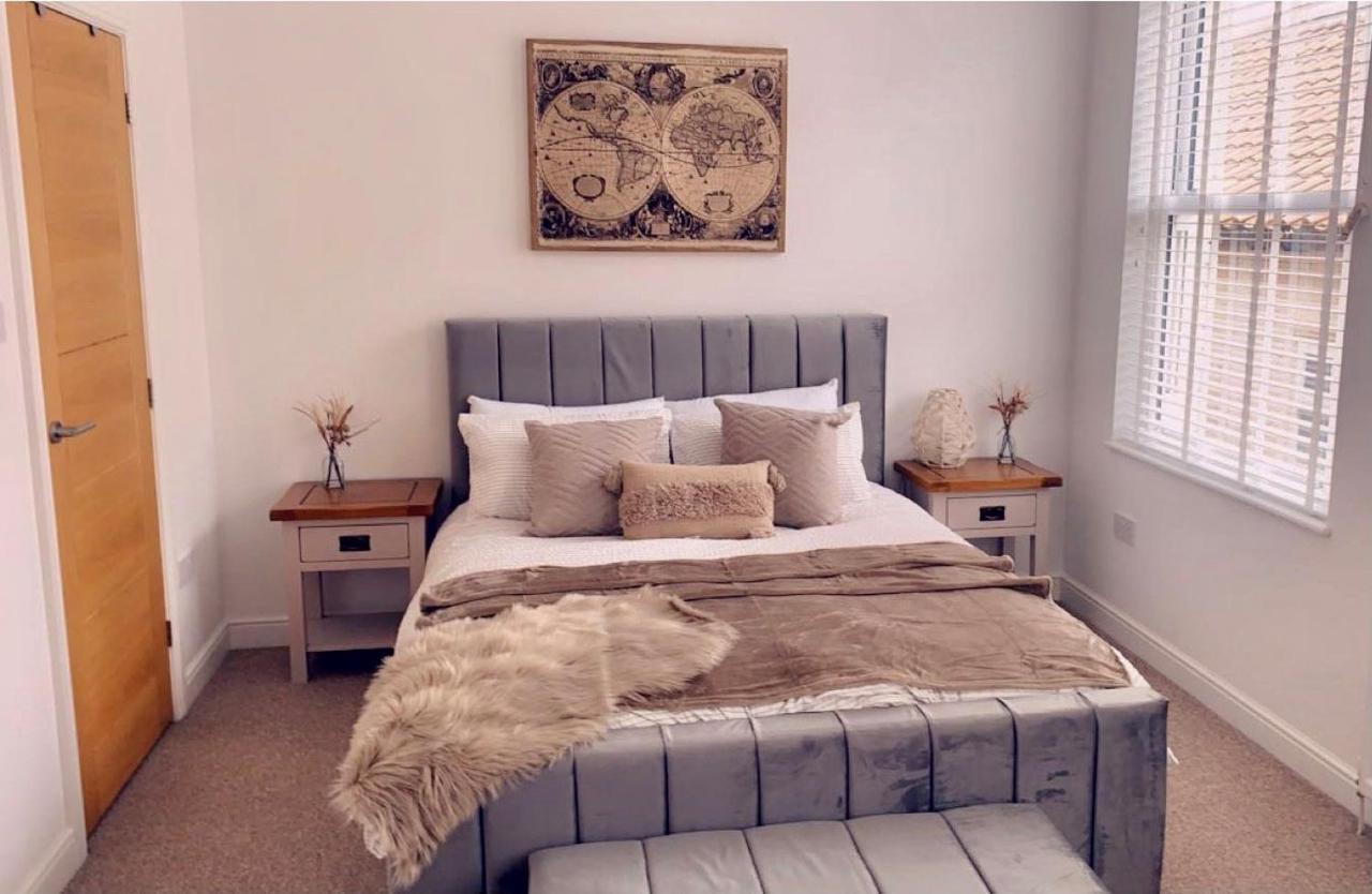 Penthouse, 2 Bedroom Apartment Great Yarmouth Buitenkant foto